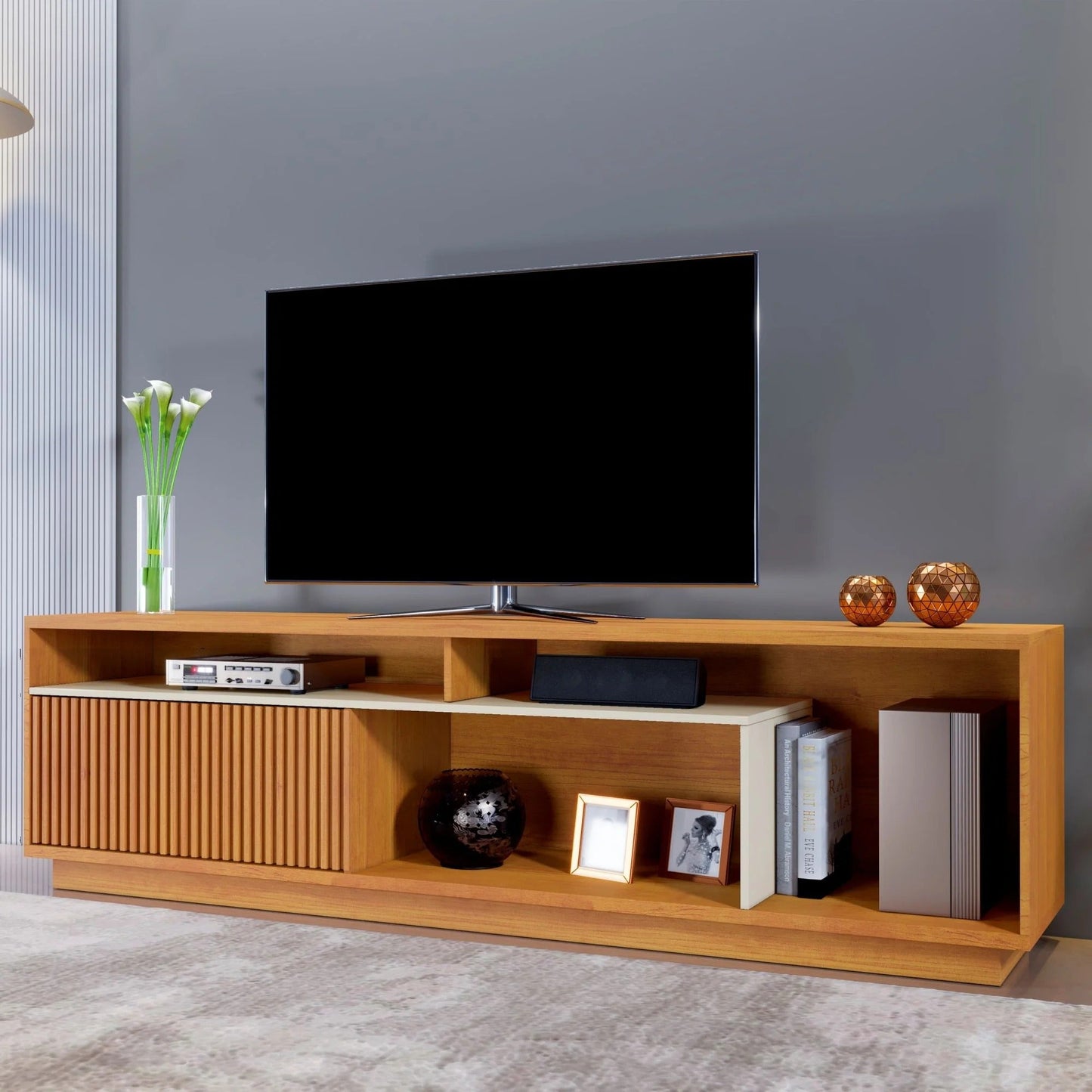 Rack para TV até 75 Polegadas 200cm MDF Naturalle e Off White com Porta Ripada